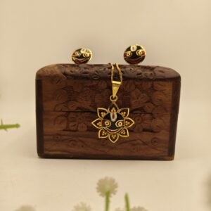 Sunflower Jagannath Pendant Set