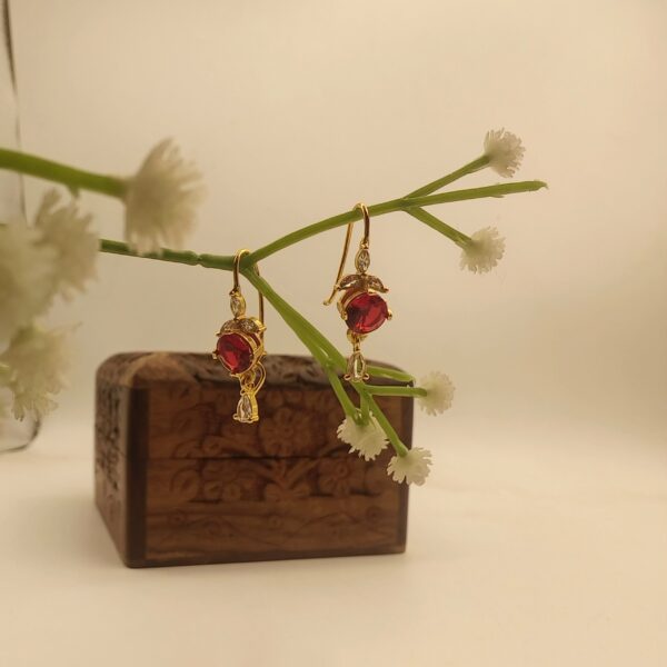 TURTURI RED STONE