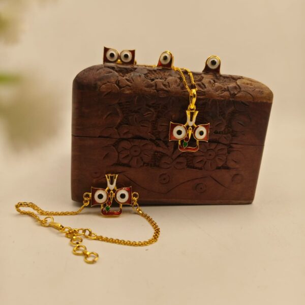 Pendent Set