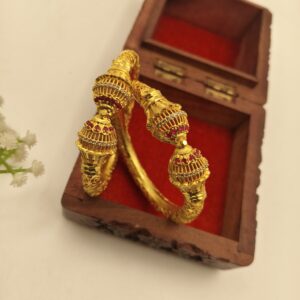 Traditional JAROYA BALA FRORAL DESIGN