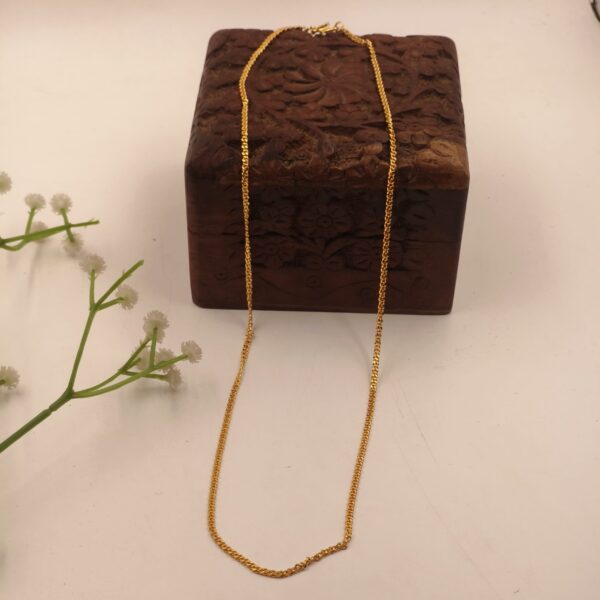 Sleek chain (18 inch)