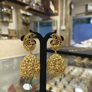pejli jhumka