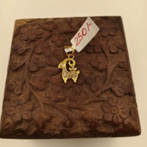 pendent 005