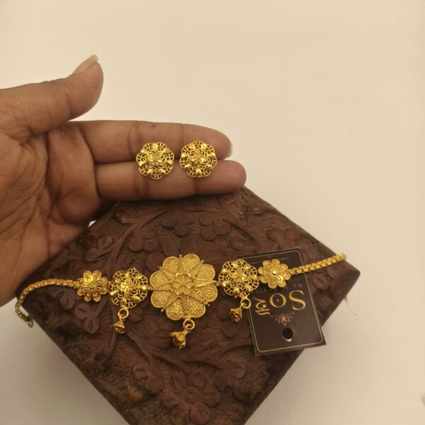 sleek konthi0018