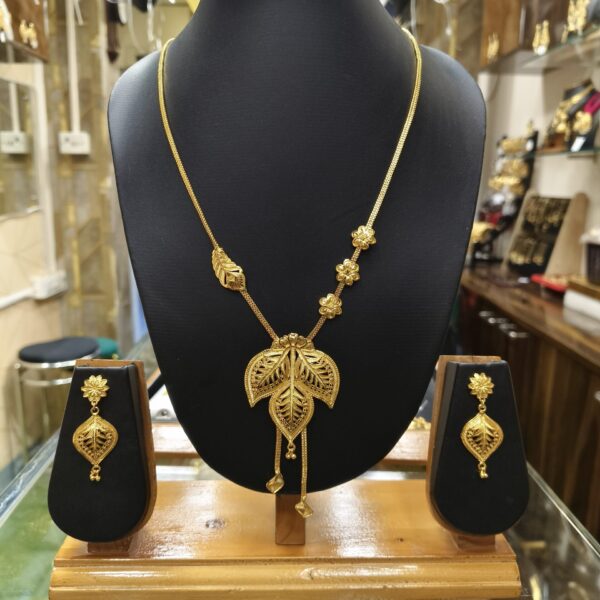 chfain pendent