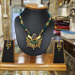 mina mayur set