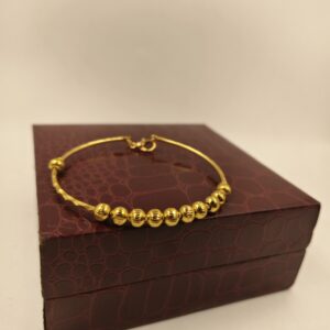 BALL BANGLE