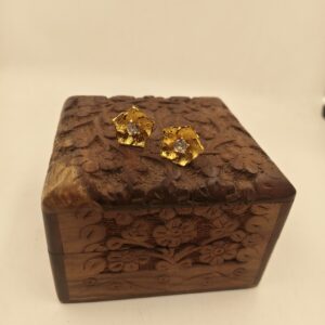 stone stud
